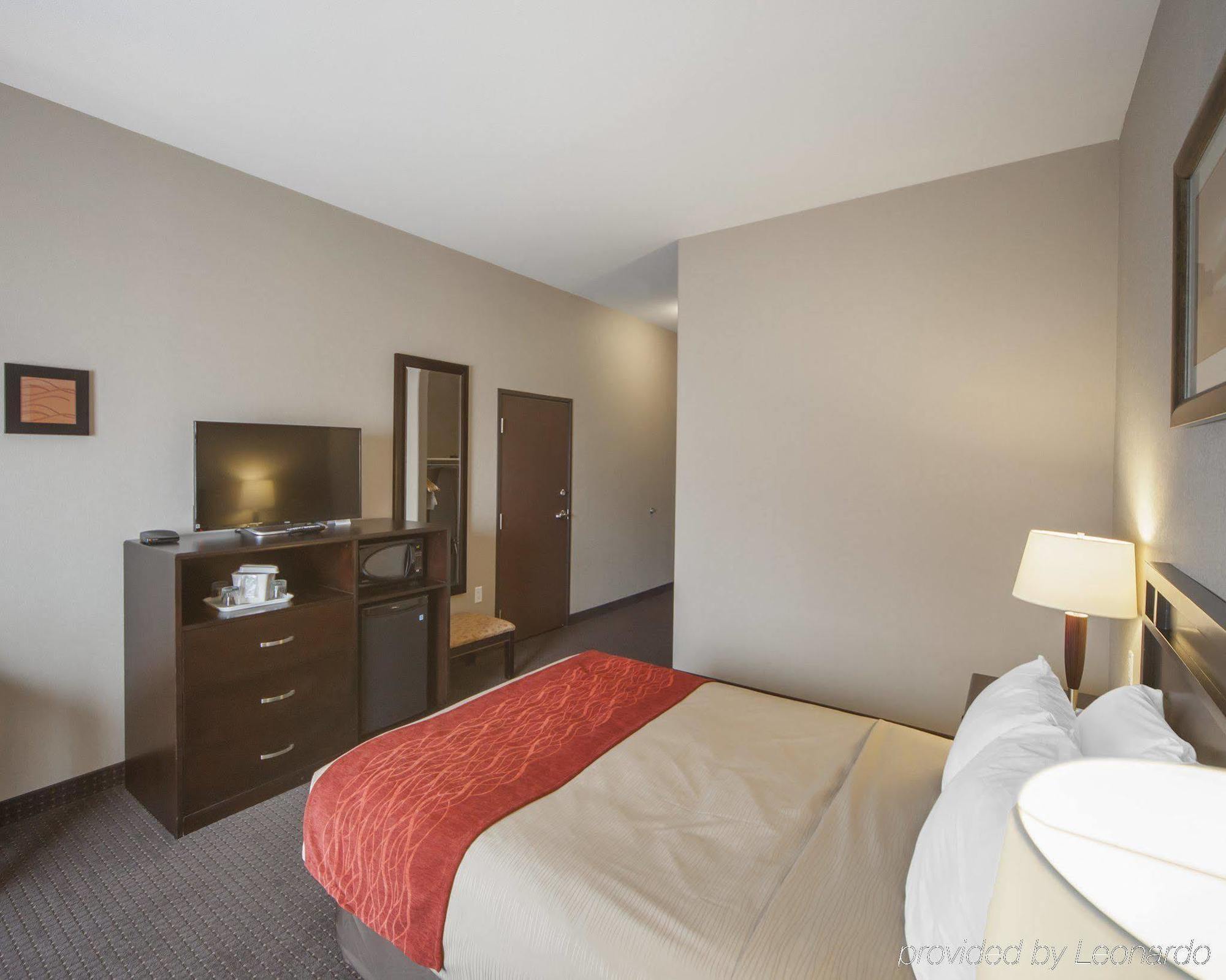 Comfort Inn & Suites Sylvan Lake Extérieur photo