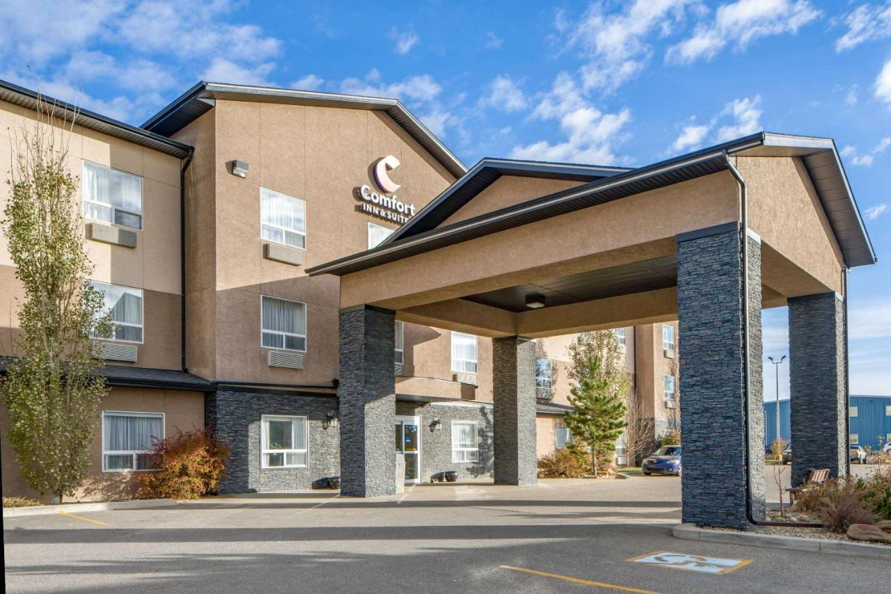 Comfort Inn & Suites Sylvan Lake Extérieur photo